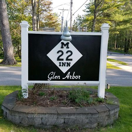 The M-22 Inn 格伦阿伯 外观 照片